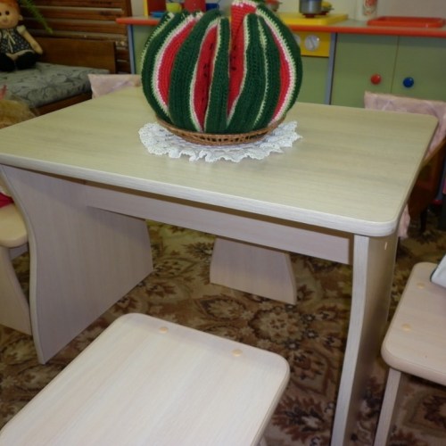 Столы в детский сад